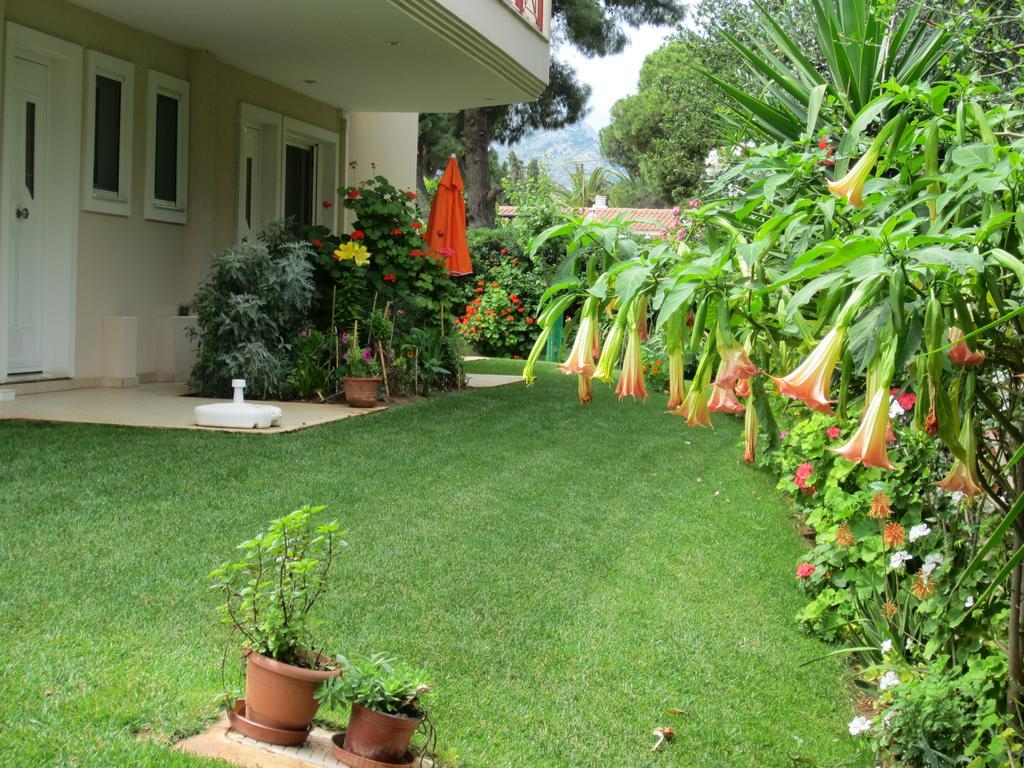 Villa Verde Apart-Hotel Néa Mákri Exterior foto