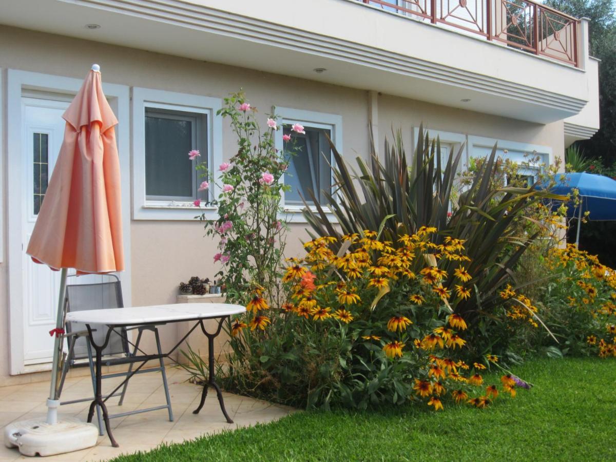 Villa Verde Apart-Hotel Néa Mákri Exterior foto